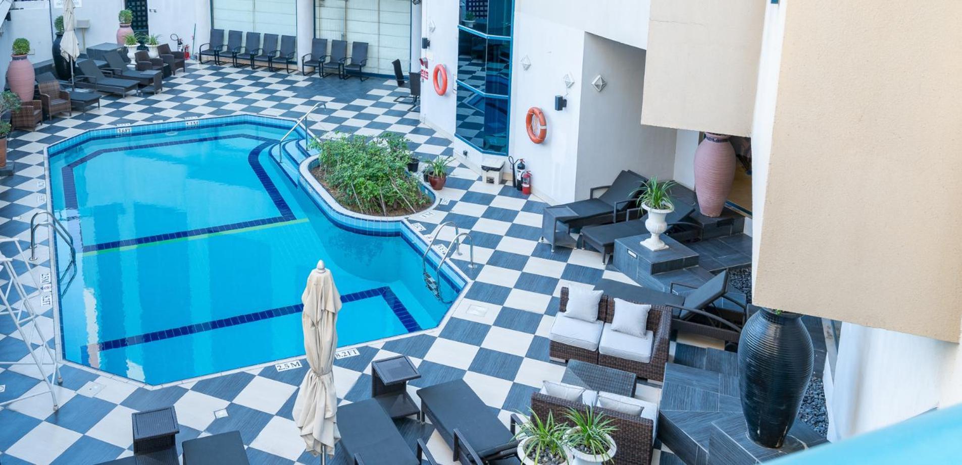 Majestic Cove Hotel - Formerly Le Meridien Fairway Dubai Exterior foto